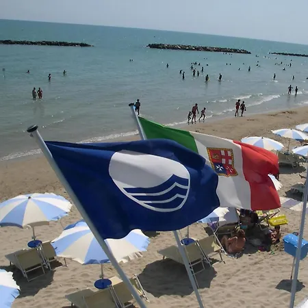 Wohnung In Strandnaehe شقة كوبرا ماريتيما